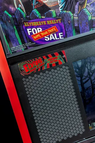 Elvira's House of Horrors (Premium Edition) image 10