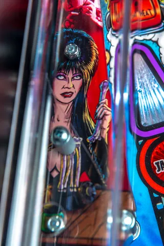 Elvira's House of Horrors (Premium Edition) image 15