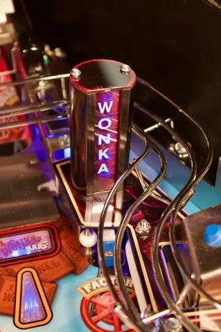 Willy Wonka & The Chocolate Factory (Standard) image 4
