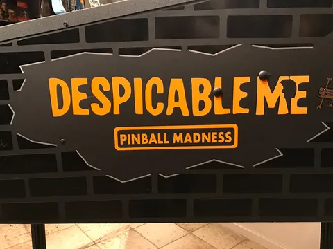 Despicable Me Pinball Madness image 2