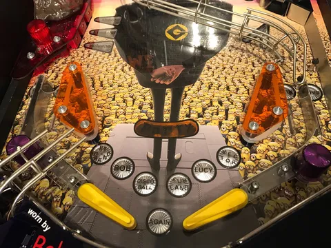 Despicable Me Pinball Madness image 4