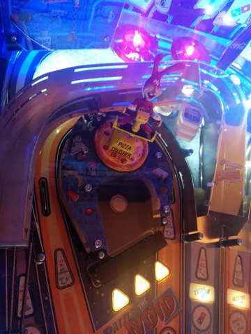Domino's Spectacular Pinball Adventure image 13