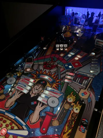Domino's Spectacular Pinball Adventure image 6