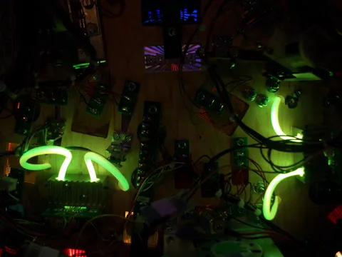 TRON: Legacy (LE) image 17