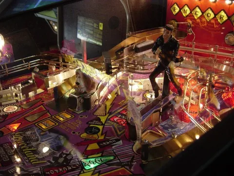 Elvis image 15