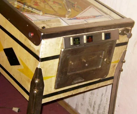 German Cabinet - Front