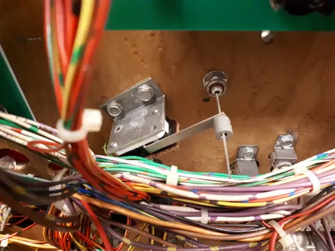 Rollunder Switch