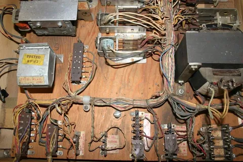 Inside Cabinet - Replay Mode*