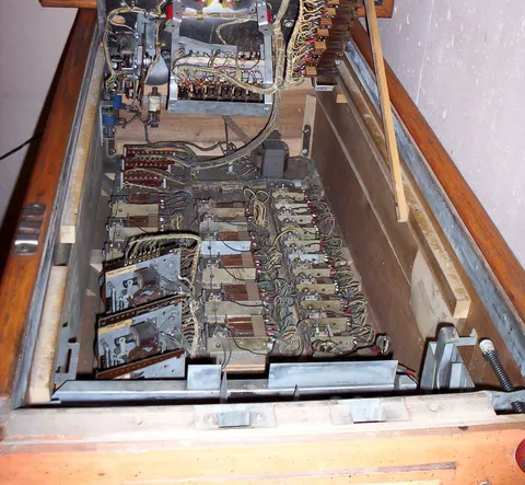 Inside Cabinet*